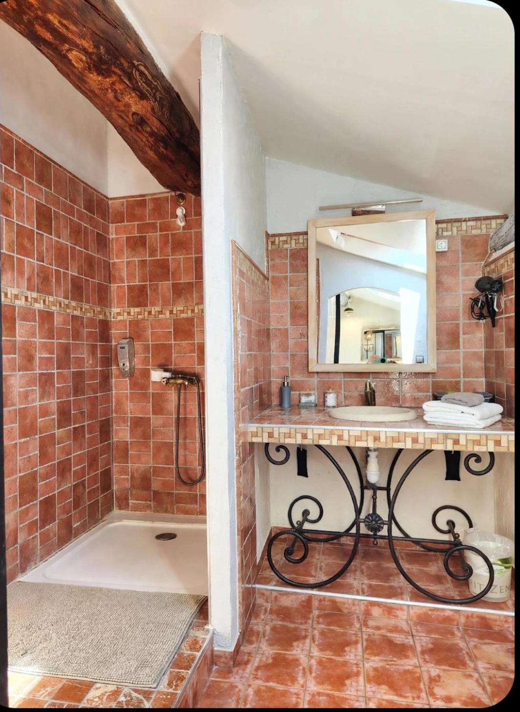 Habitación Doble Superior con baño privado